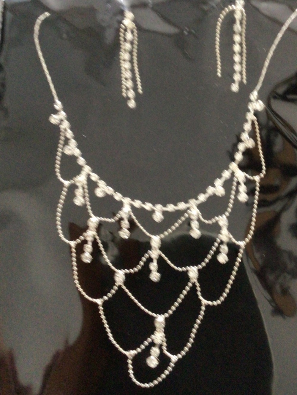 NWT bridal jewelry set with pierced earrings and necklace